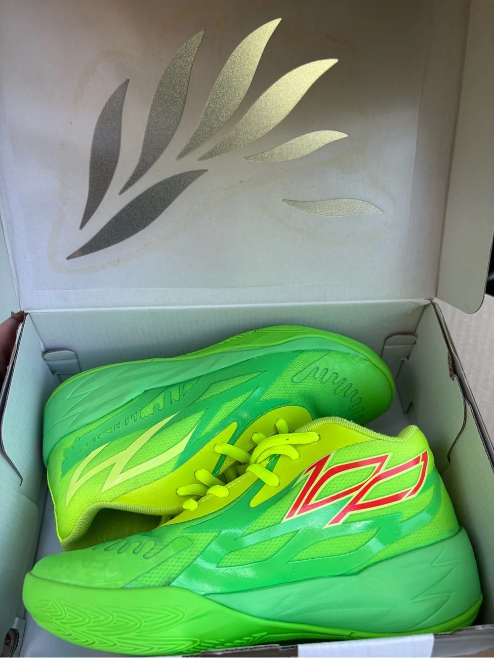 Puma Nickelodeon Bright Neon Green Kids Sneakers size 3